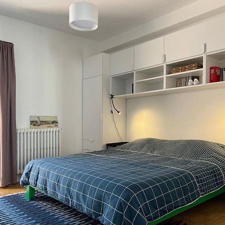 Trendy & Sunny Apartment In Гент Екстериор снимка