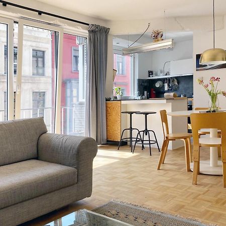 Trendy & Sunny Apartment In Гент Екстериор снимка
