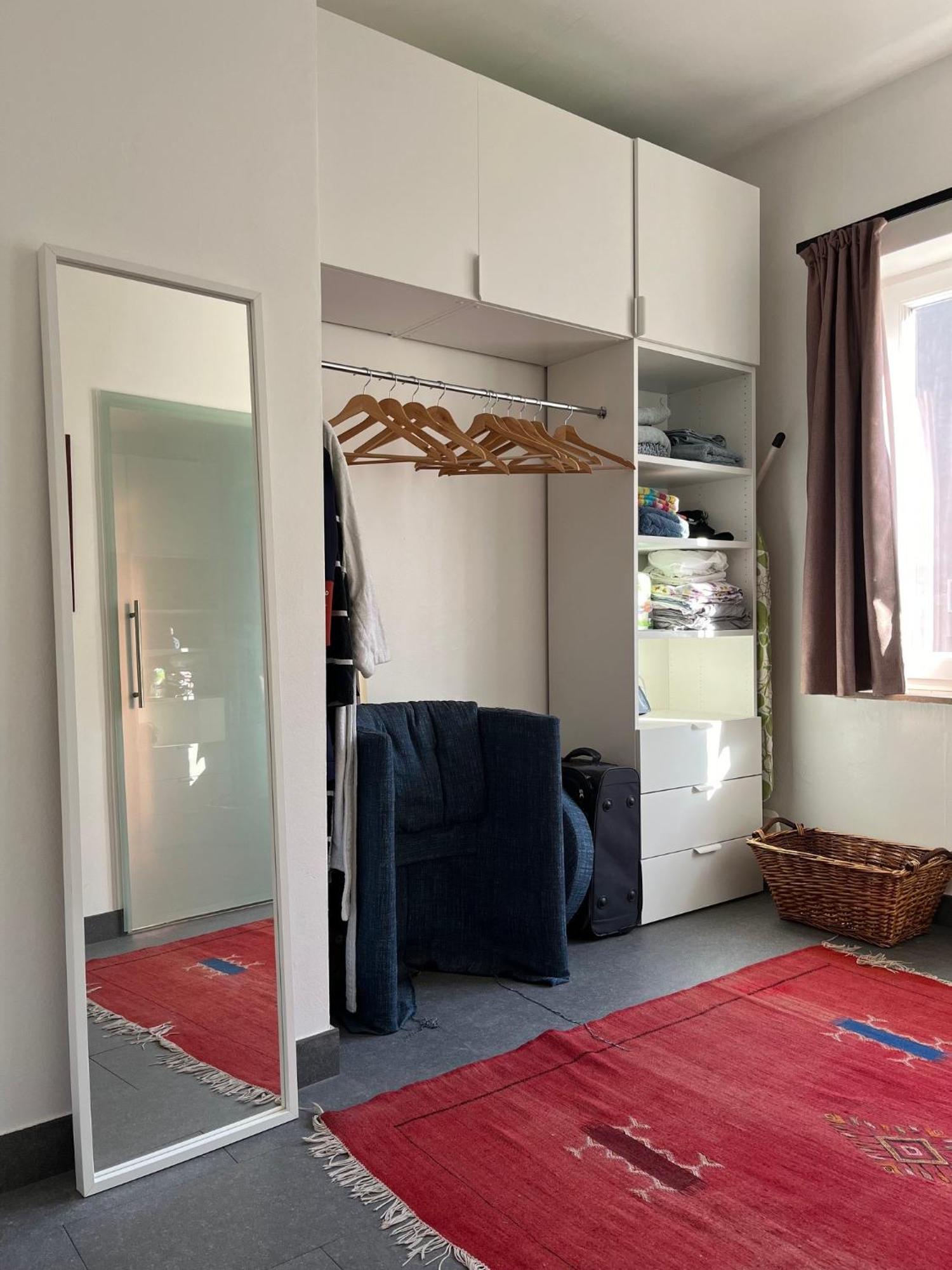 Trendy & Sunny Apartment In Гент Екстериор снимка